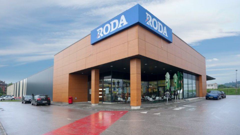 Roda Shopping Center MegaMarket